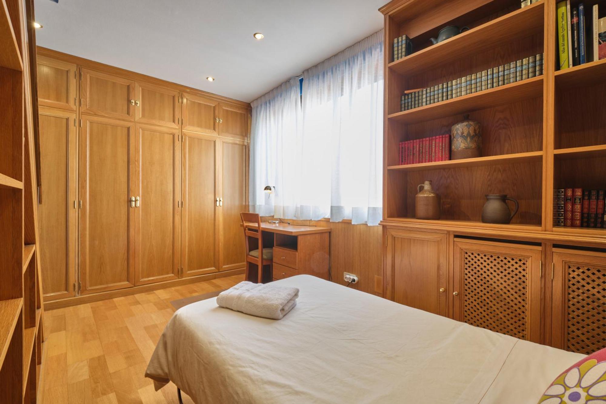 Apartamentos Carlos Madrid Exterior photo